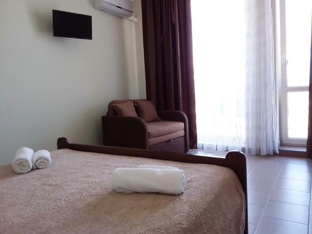 Hotel Golden Beach Zatoka Exterior foto